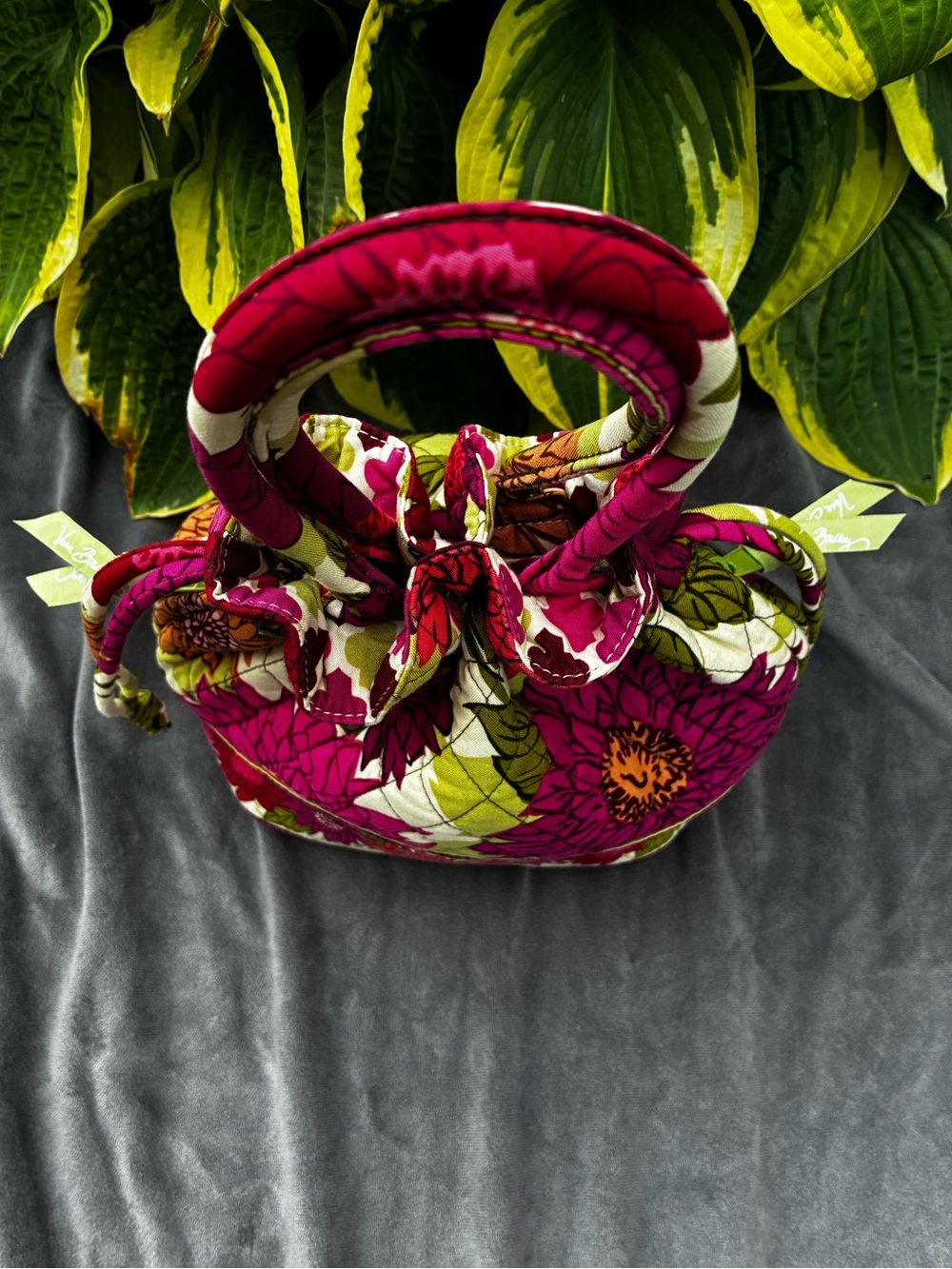 Women’s Vera BradleySatchel. Quilted Floral Tote Bag in Magenta and Green - Picture 3 of 11